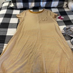 T-shirt dress